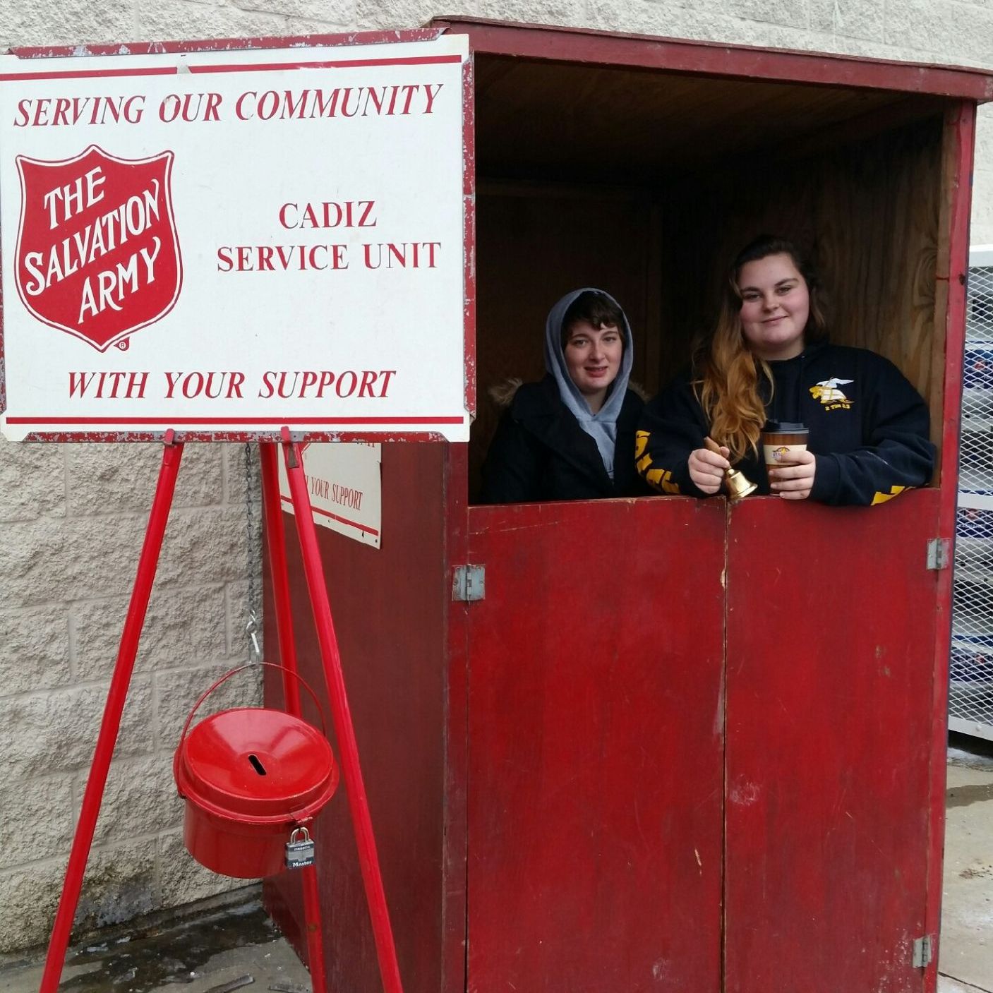 HCC Students Volunteer With Salvation Army