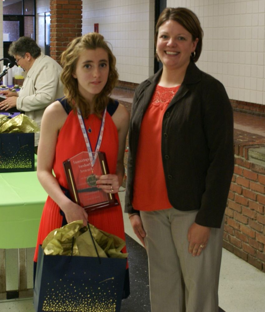 Pheleshia McEndree Is Awarded 2016 Belmont County Exceptional Student